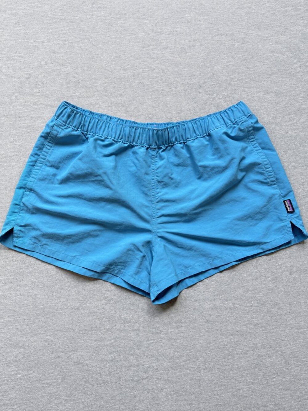 Patagonia Women's Barely Baggies 2.5" Shorts | Blue | Large